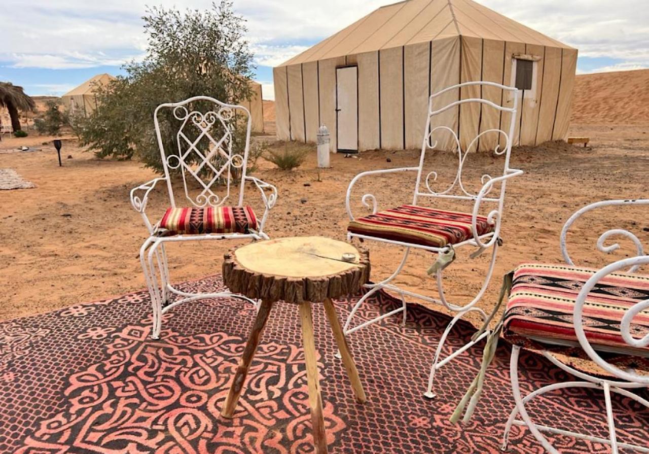 Отель Sahara Traveling Camp Мерзуга Экстерьер фото