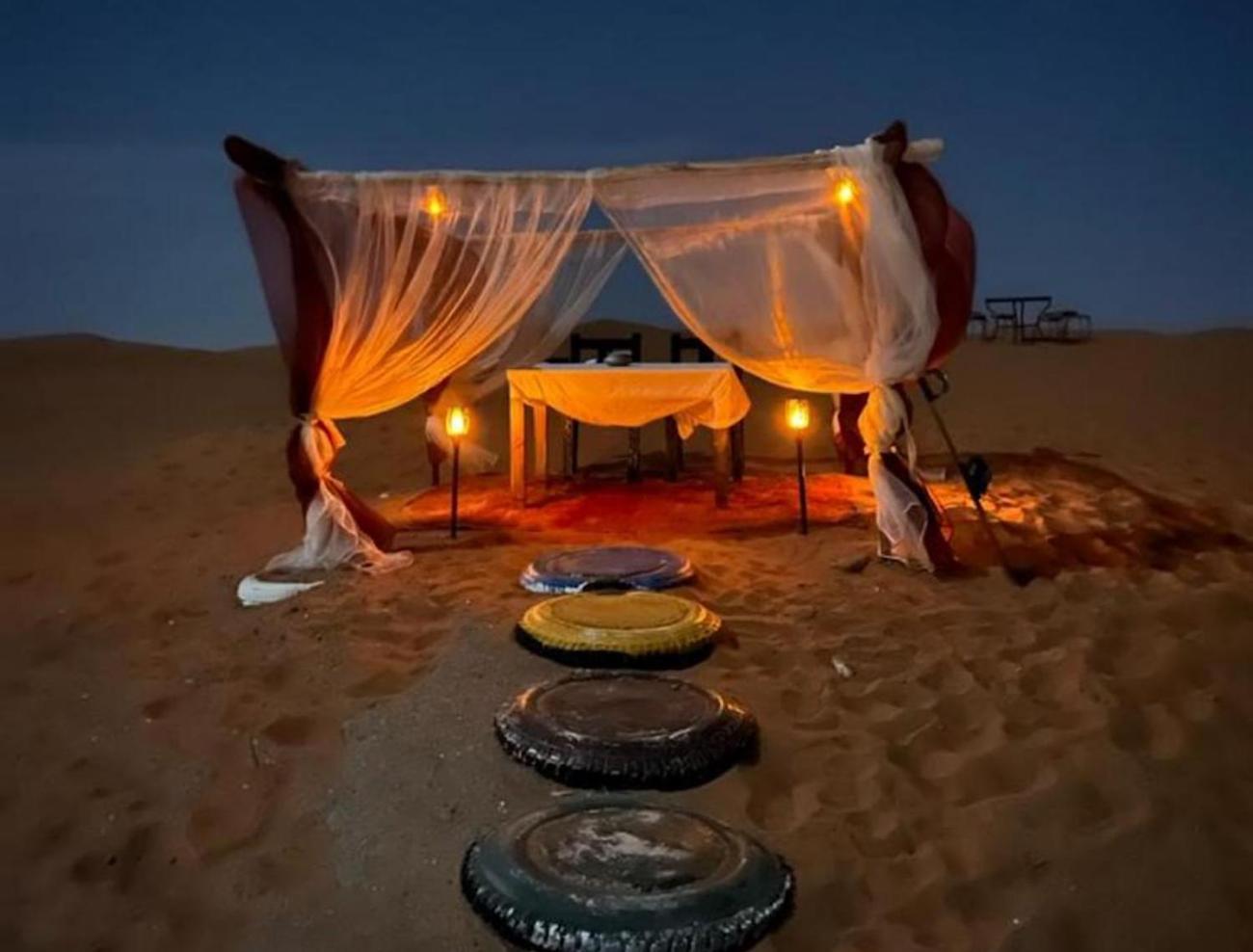 Отель Sahara Traveling Camp Мерзуга Экстерьер фото