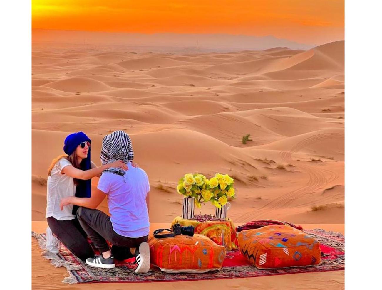 Отель Sahara Traveling Camp Мерзуга Экстерьер фото